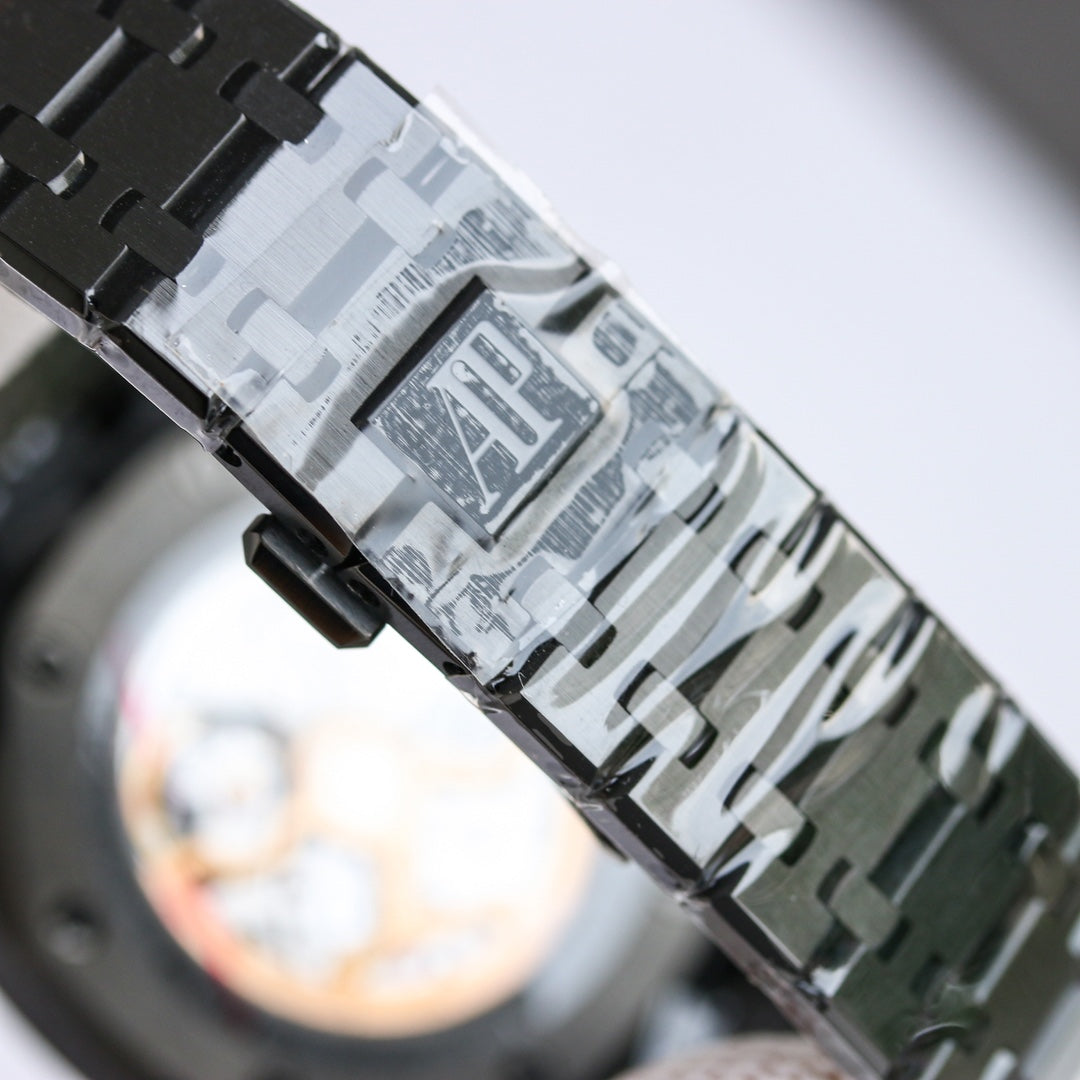 Audemars Piguet Royal Oak 26574ST Series Men's Watch