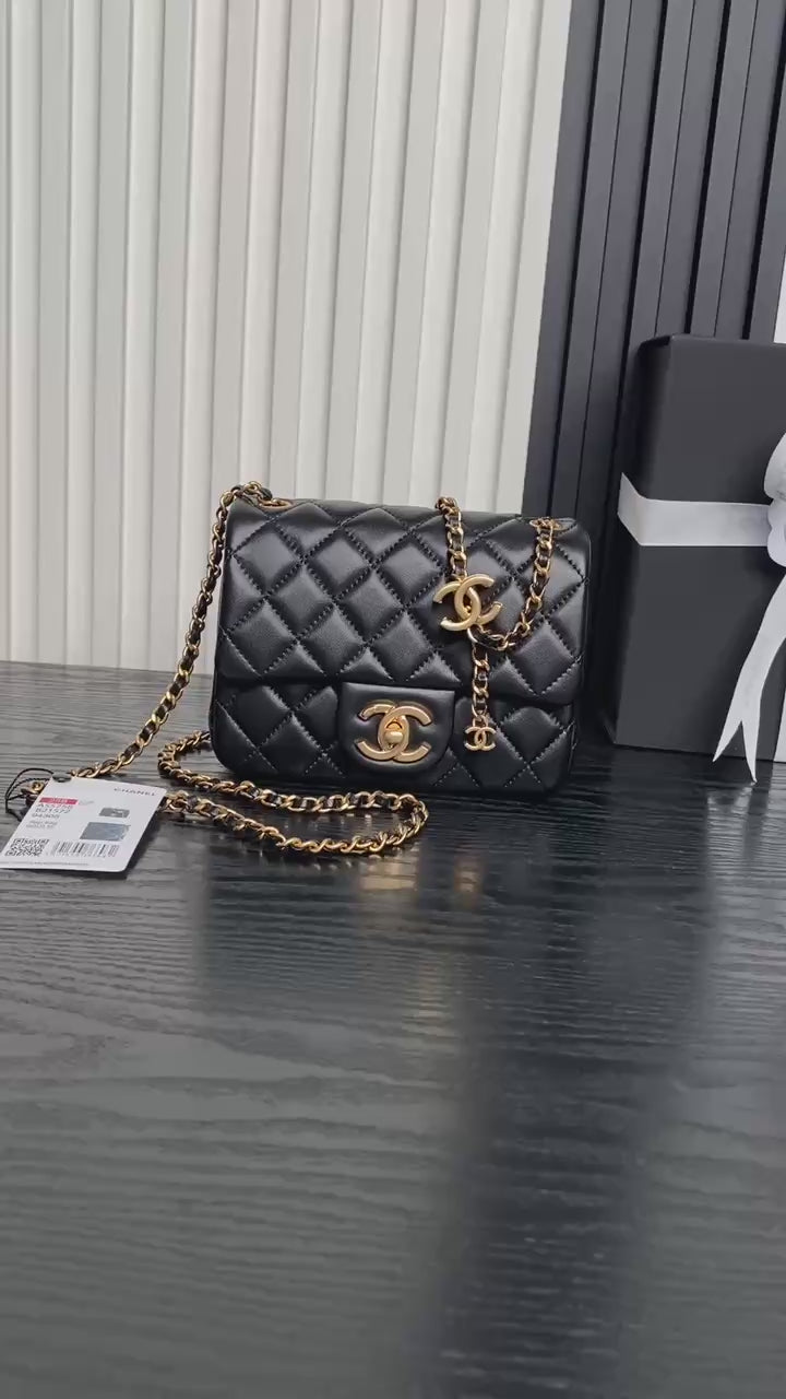 Chanel ⚛️ 25B