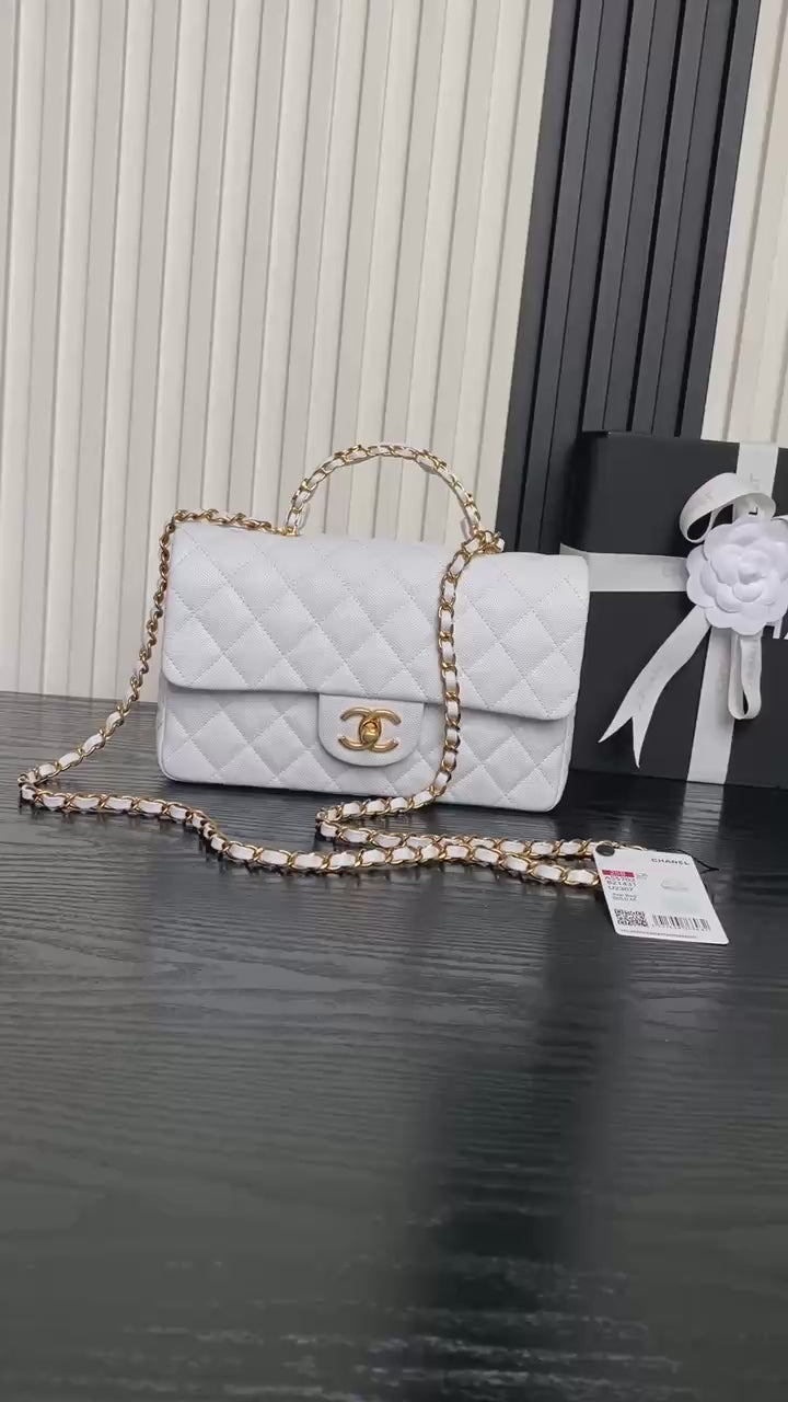 Chanel ❄️ 25B