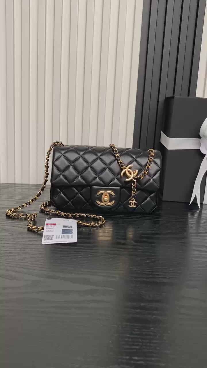 Chanel💟25B