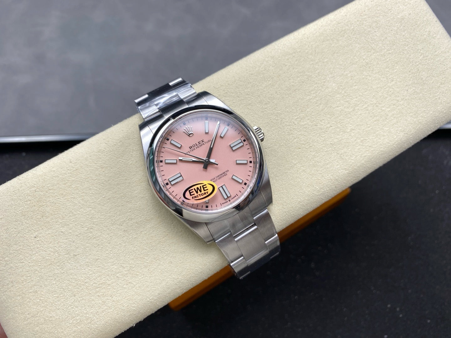Rolex（劳力士）蚝式恒动124300系列腕表
