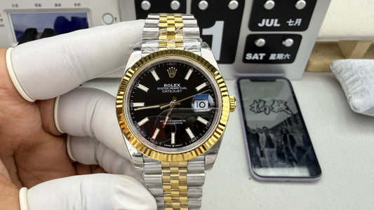 Rolex（劳力士）间金日志型腕表 126333（黑盘条钉）