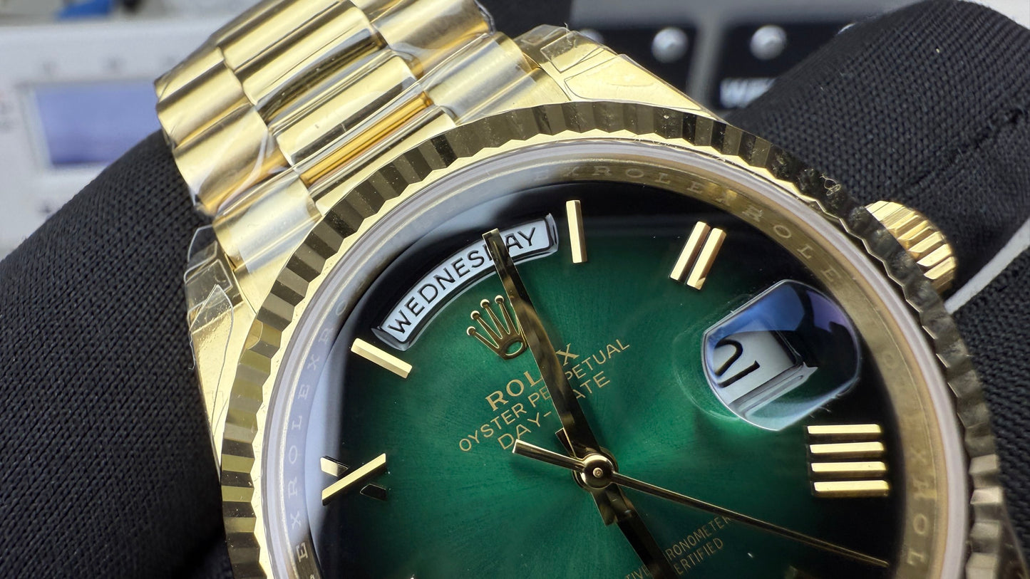 Rolex（劳力士）星期日历型DD 渐变烟熏绿