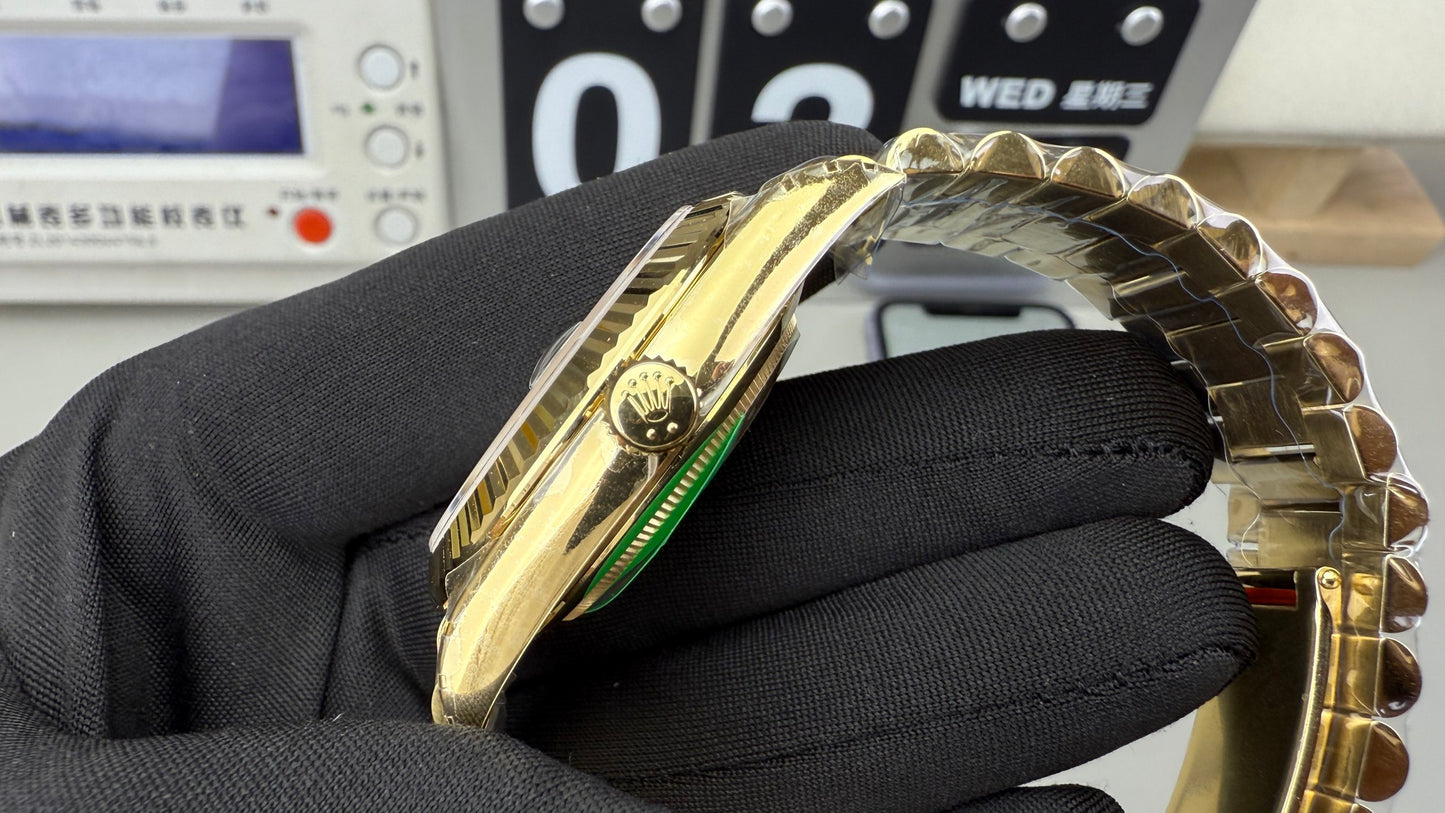 Rolex（劳力士）星期日历型DD 渐变烟熏绿