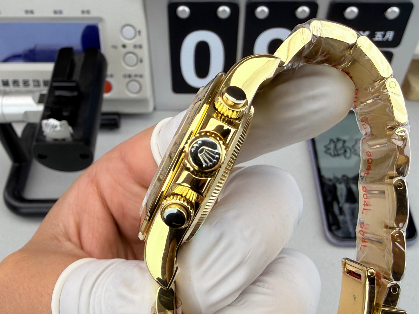 Rolex（劳力士）宇宙计型迪通拿系列的绿金迪腕表