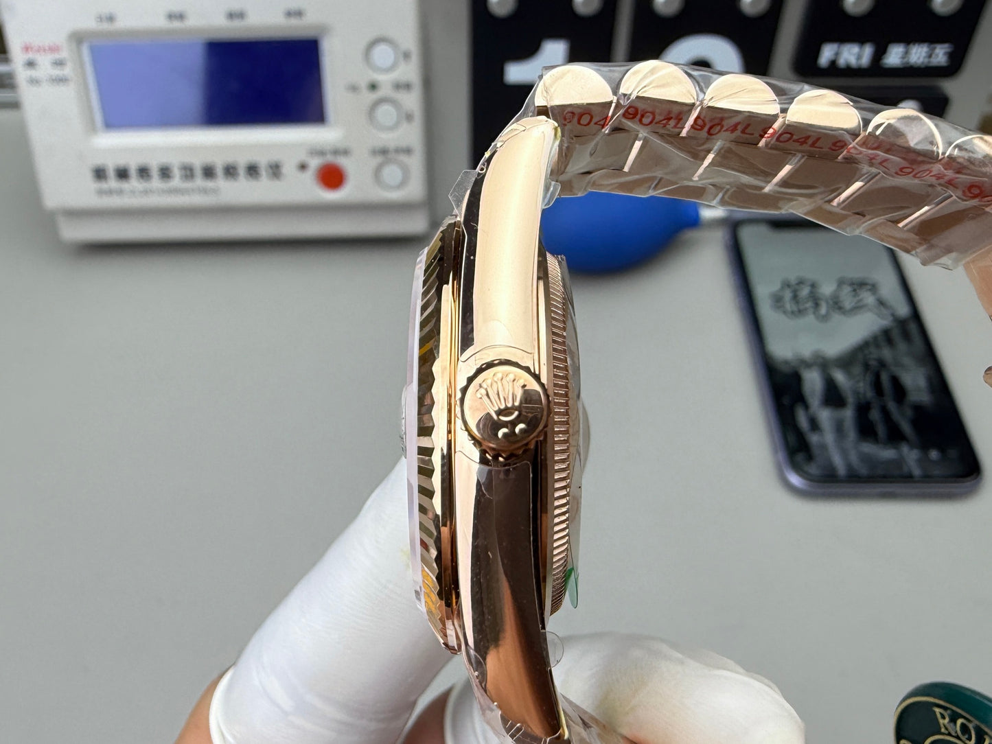 Rolex 劳力士 满钻星期日志