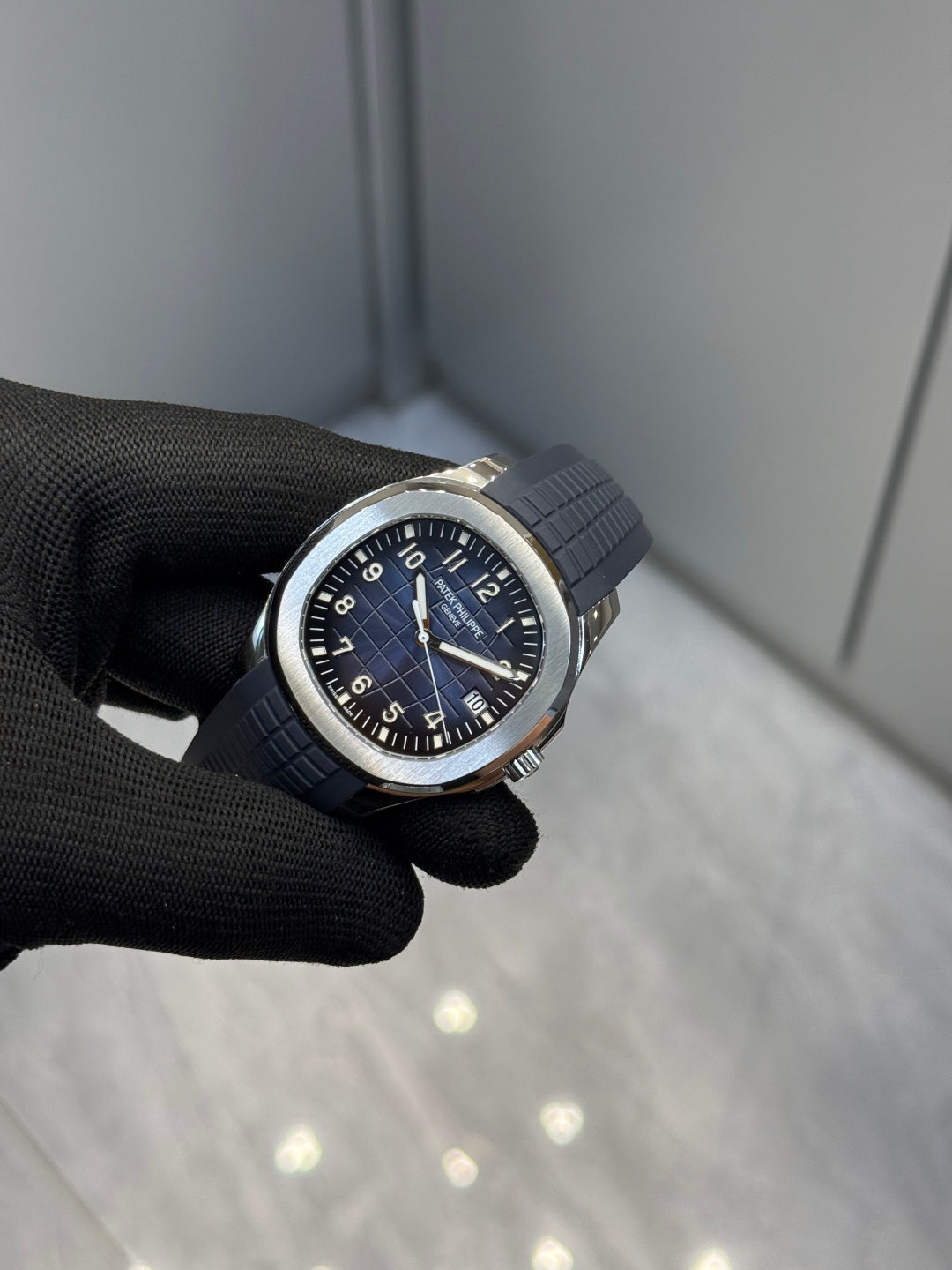 Patek Philippe 5168G Weighted Grenade
