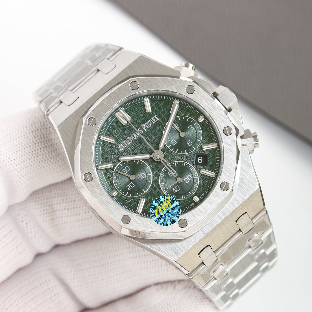 Audemars Piguet Royal Oak Series New 26240 Chronograph