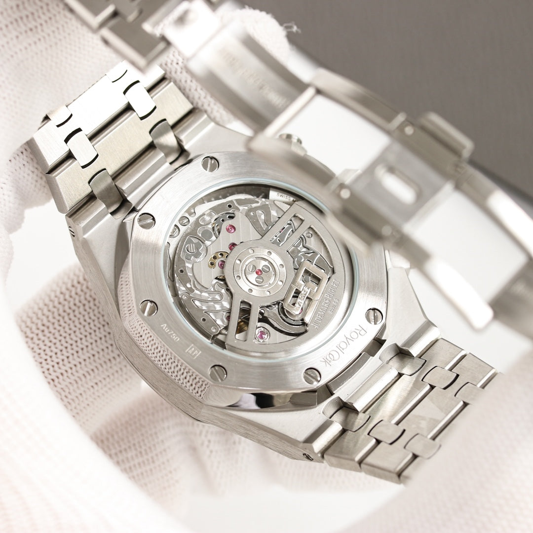Audemars Piguet Royal Oak Series New 26240 Chronograph
