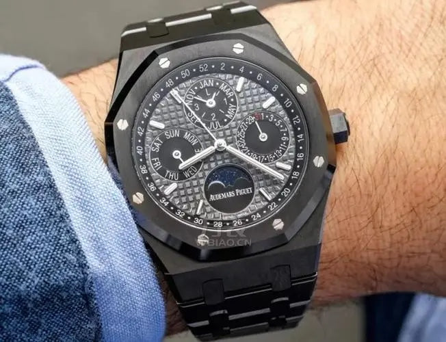 Audemars Piguet Royal Oak 26574ST Series Men's Watch