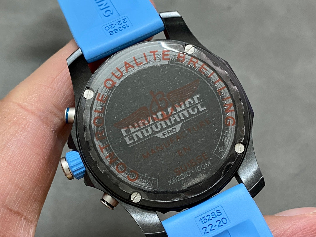 Breitling 百年灵全碳纤维计时腕表