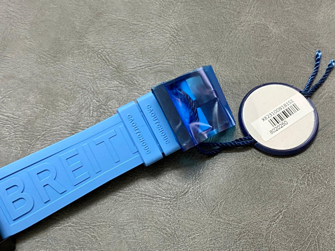 Breitling 百年灵全碳纤维计时腕表