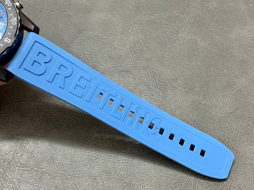Breitling 百年灵全碳纤维计时腕表