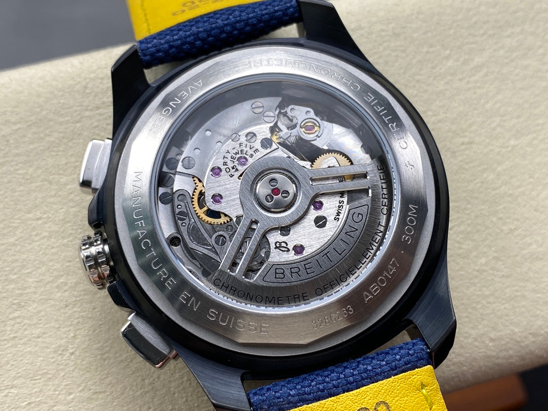 Breitling（百年灵）复仇者B01计时