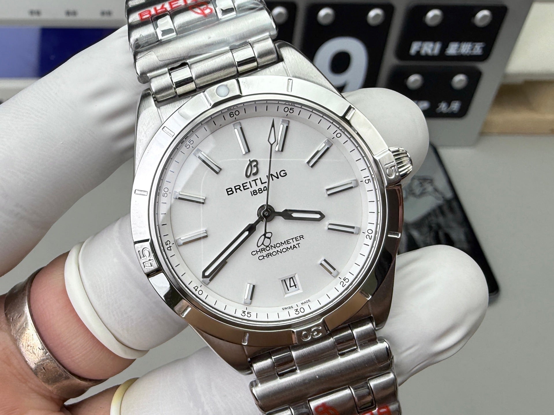 Breitling 百年灵 子弹头