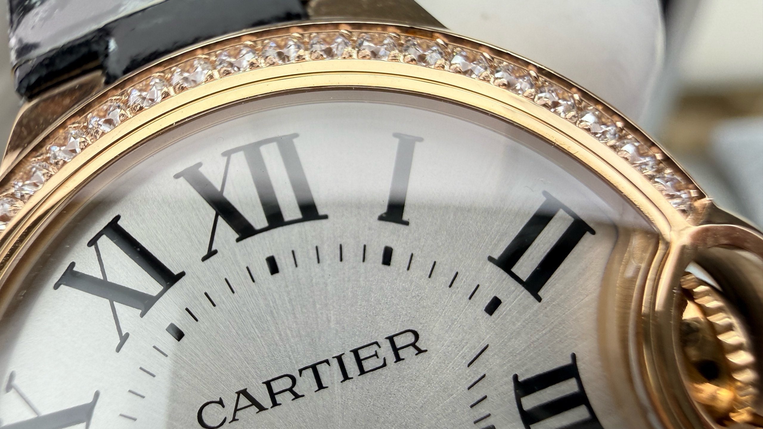 Cartier Gold Diamond Ring Blue Balloon
