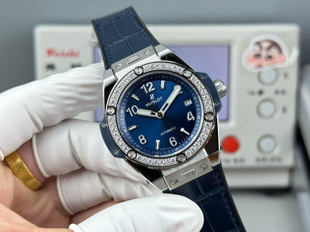 HUBLOT 宇舶 Big Bang