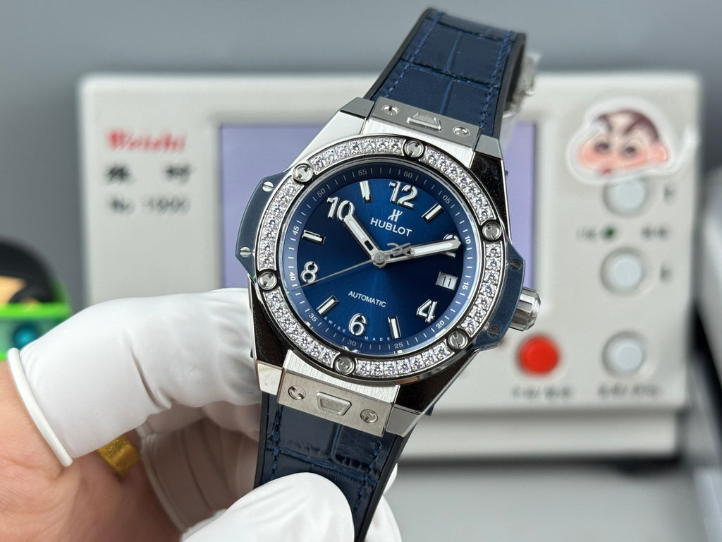 HUBLOT 宇舶 Big Bang