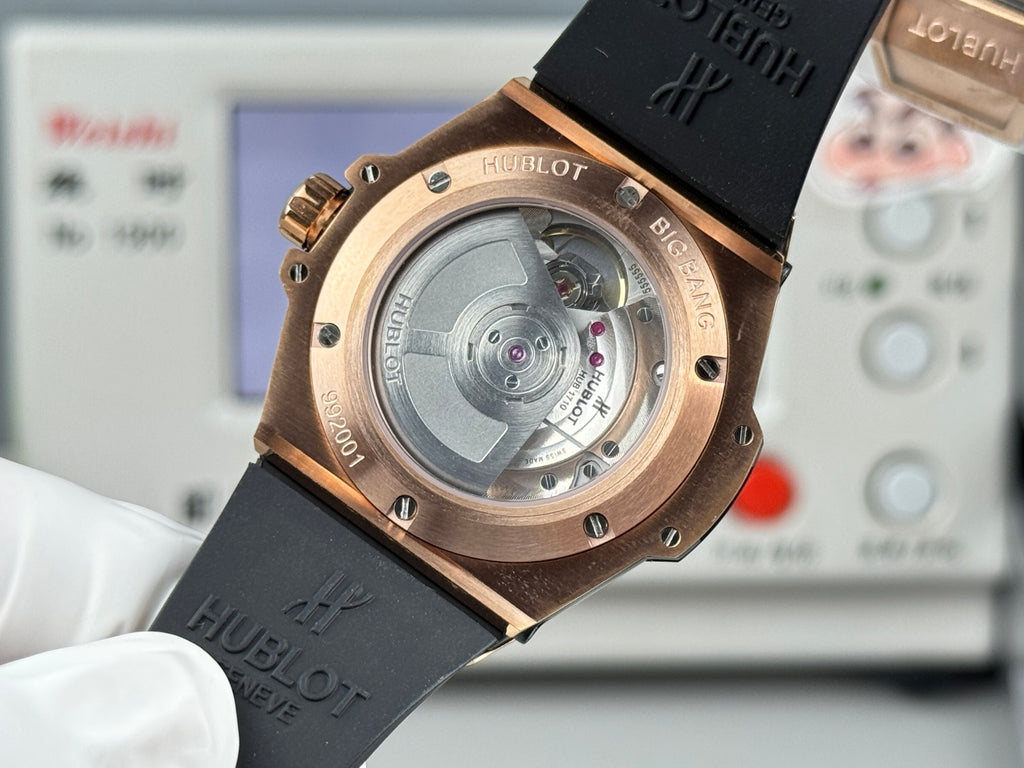 HUBLOT 宇舶 Big Bang