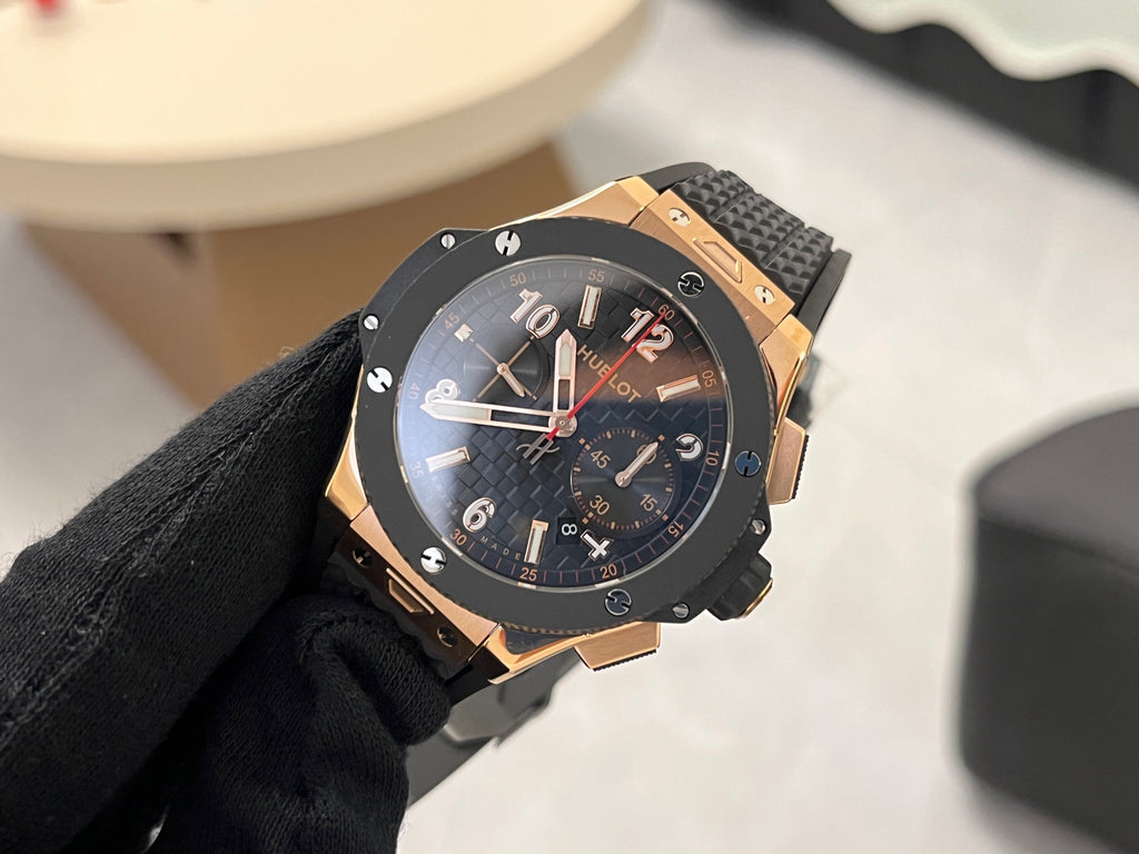Hublot 宇舶 43mm