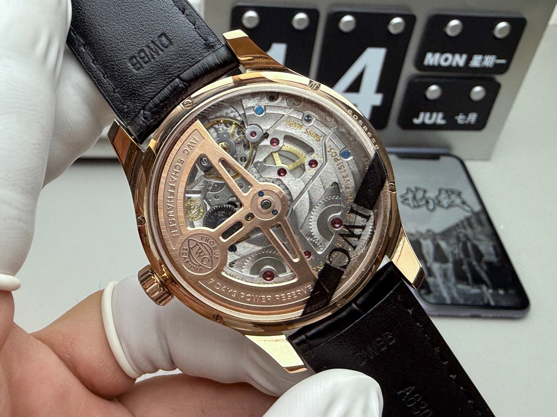 IWC (万国）葡萄牙系列万年历多功能腕表