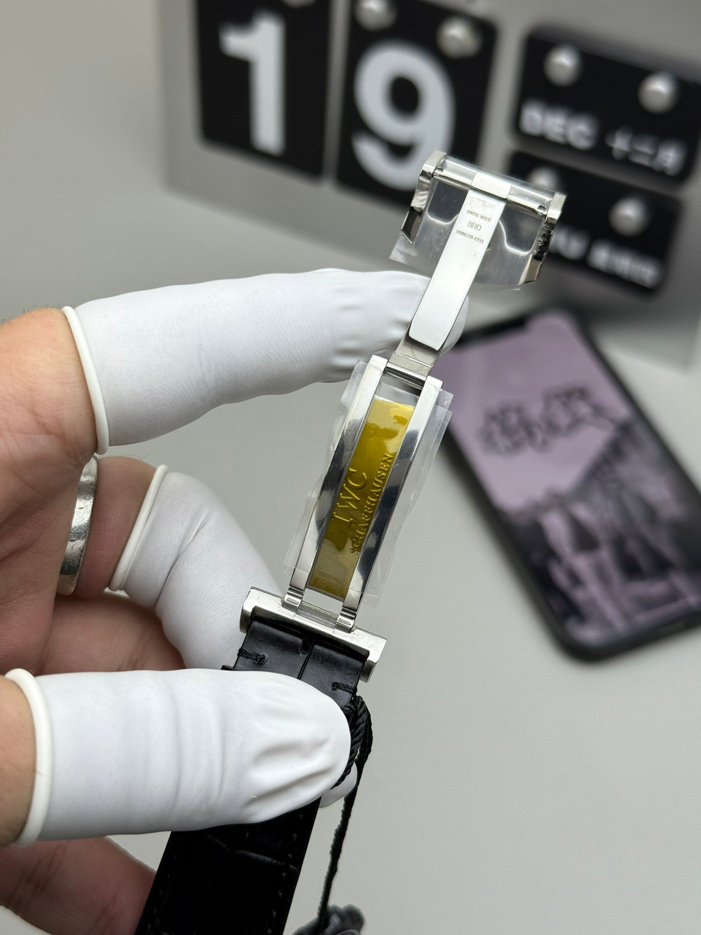 IWC (万国）葡萄牙系列万年历多功能腕表