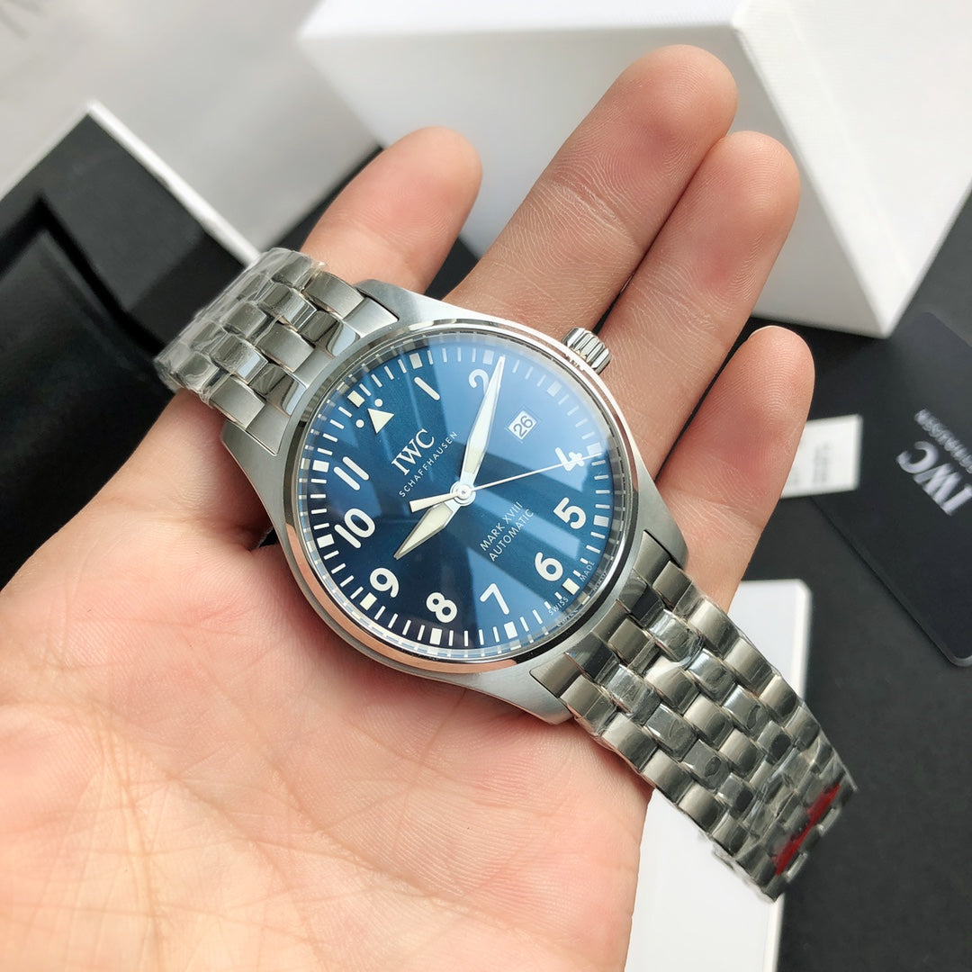 IWC 万国飞行员马克十八传承腕表