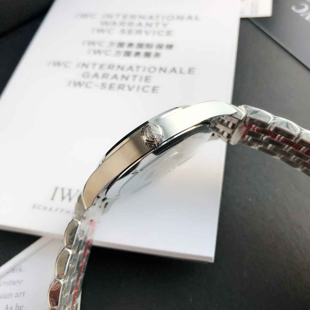 IWC 万国飞行员马克十八传承腕表