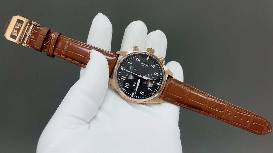 IWC 万国 喷火战机飞行员计时腕表