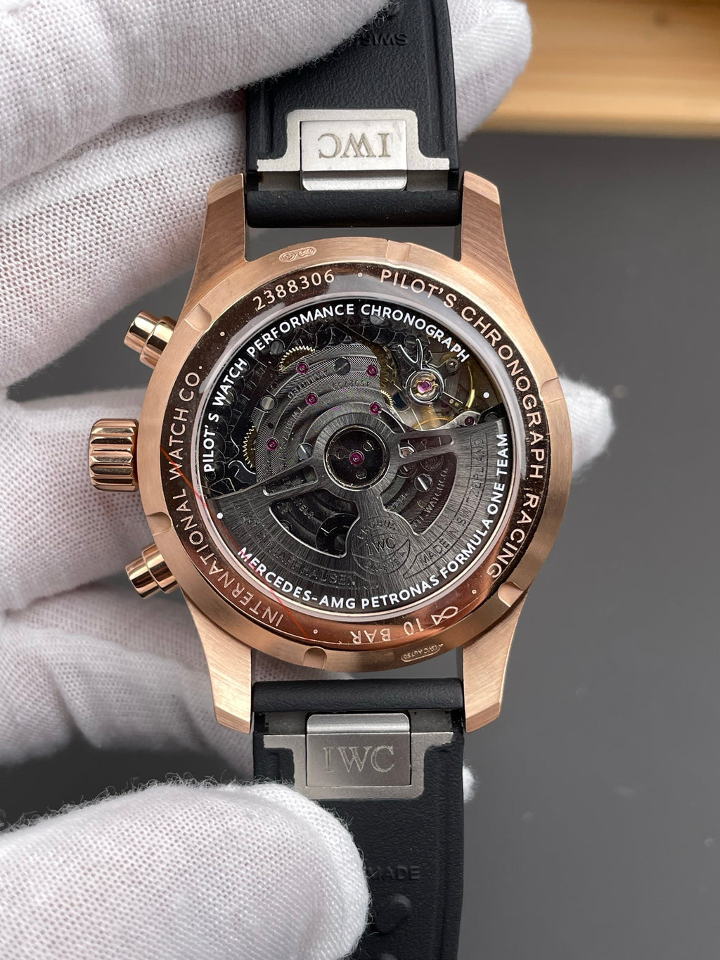 IWC 万国 陶瓷飞行员 玫金黑盘