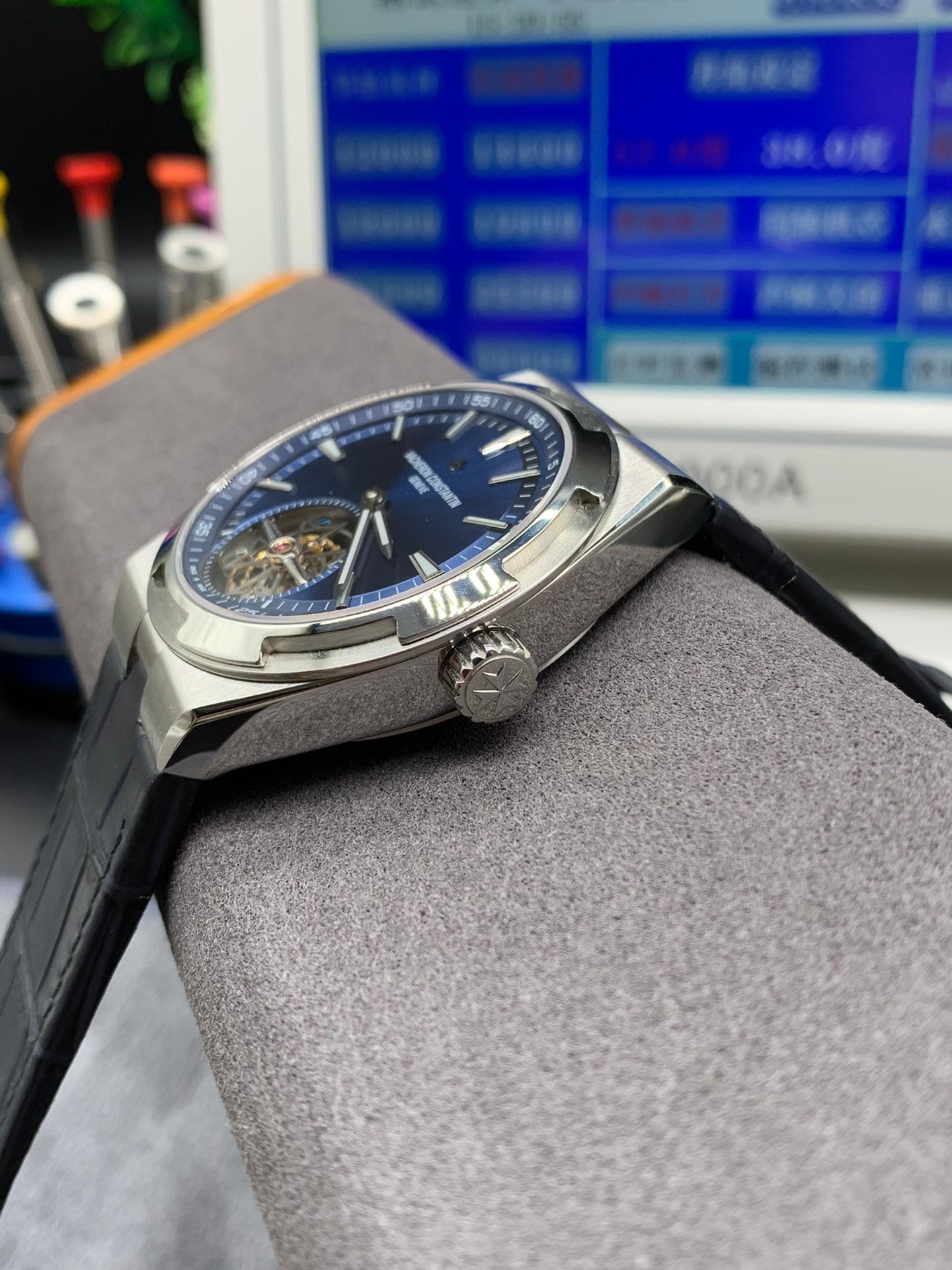 Vacheron Constantin（江诗丹顿）纵横四海 6000V/110A-B544 陀飞轮腕表