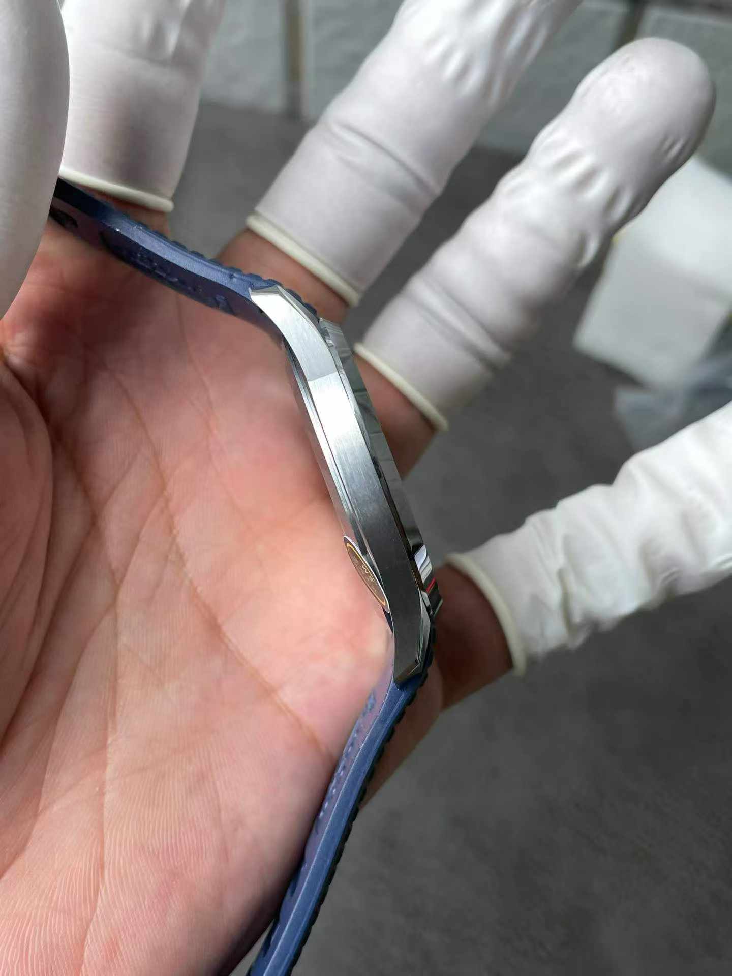 Patek Philippe（百达翡丽）Aquanaut 5168G