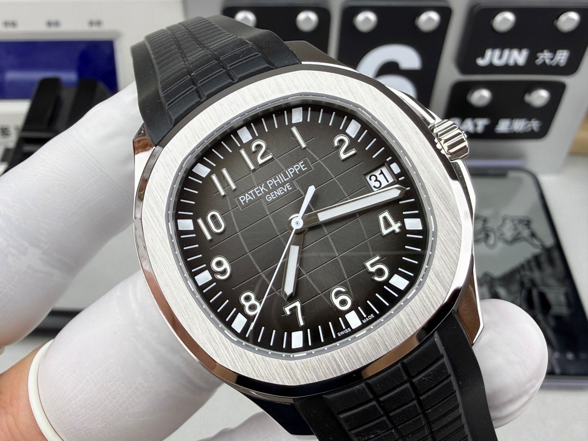 Patek Philippe（百达翡丽）Aquanaut 5167A-001