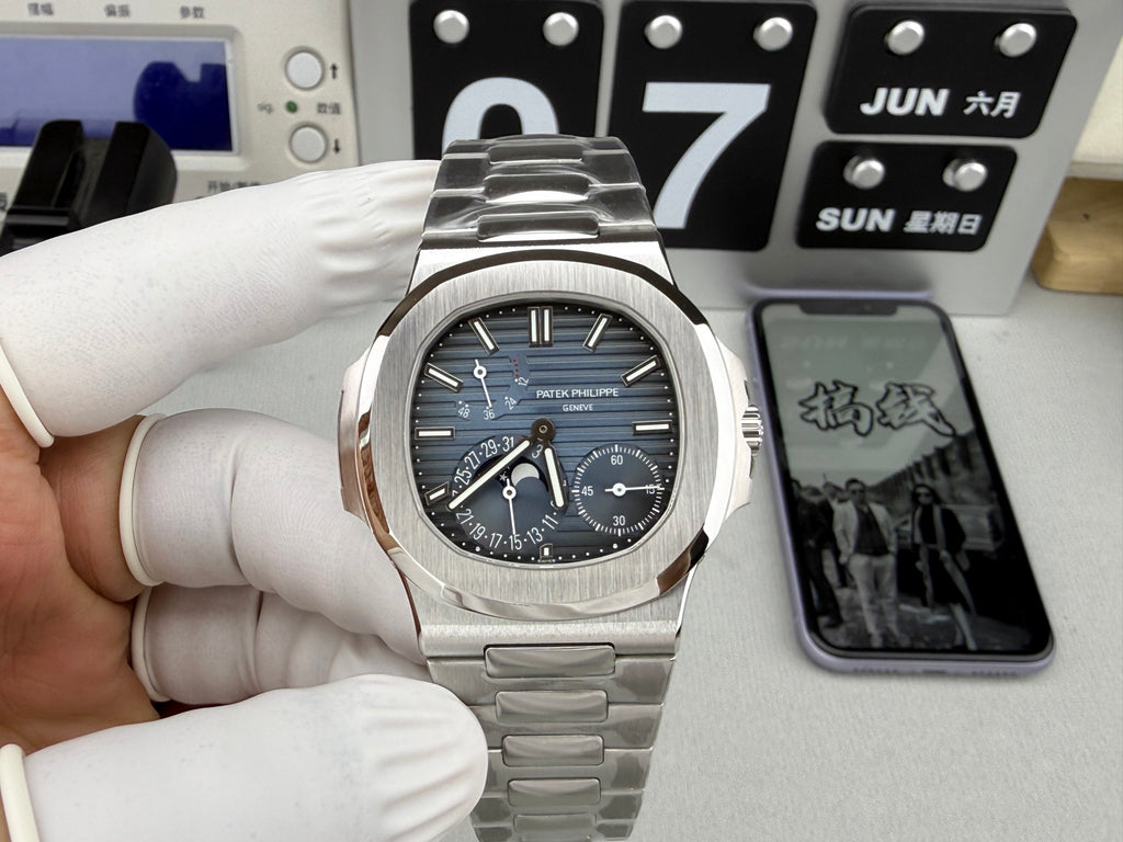 Patek Philippe（百达翡丽）鹦鹉螺5712/1A