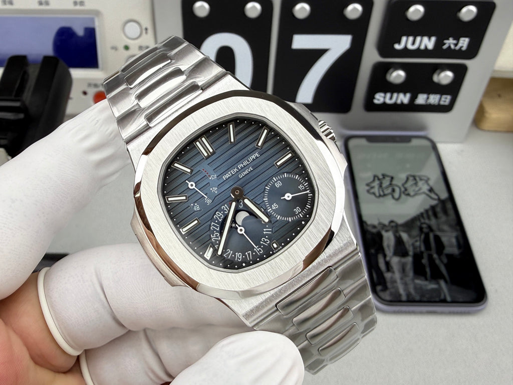 Patek Philippe（百达翡丽）鹦鹉螺5712/1A