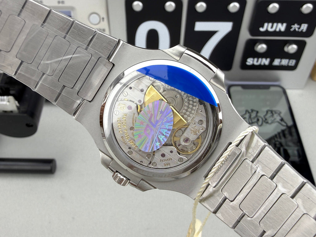 Patek Philippe（百达翡丽）鹦鹉螺5712/1A