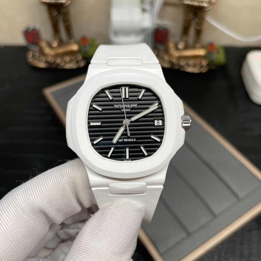 Patek Philippe（百达翡丽）陶瓷 Tiffany 5711