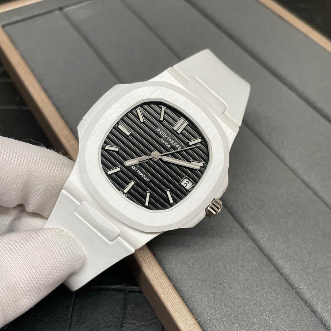 Patek Philippe（百达翡丽）陶瓷 Tiffany 5711