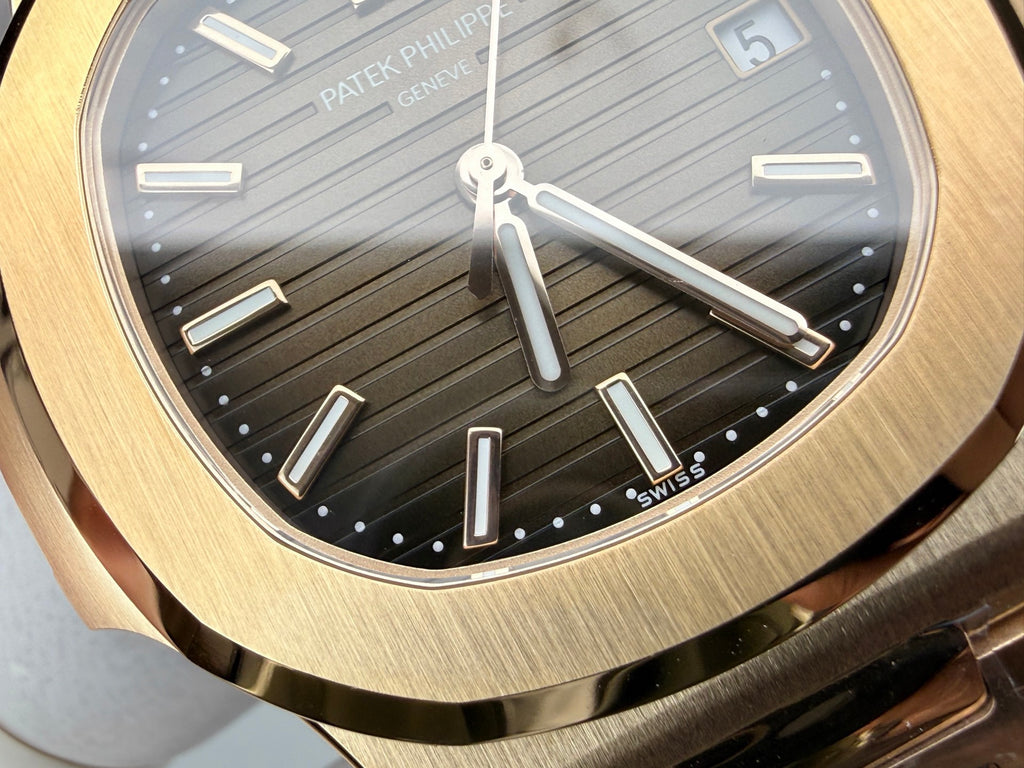 Patek Philippe（百达翡丽）玫瑰金鹦鹉螺5711