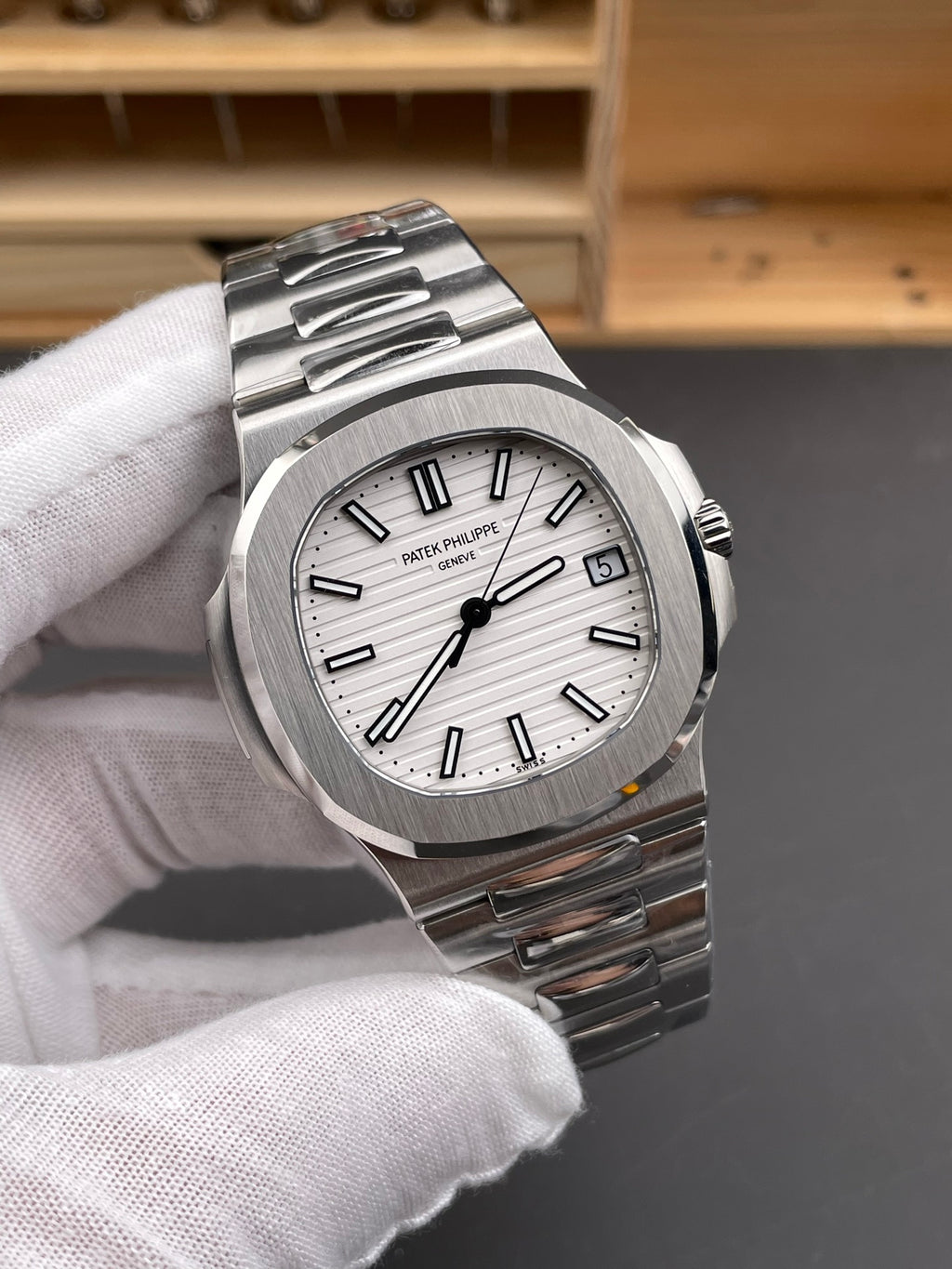 Patek Philippe（百达翡丽）运动优雅（鹦鹉螺 Nautilus）
