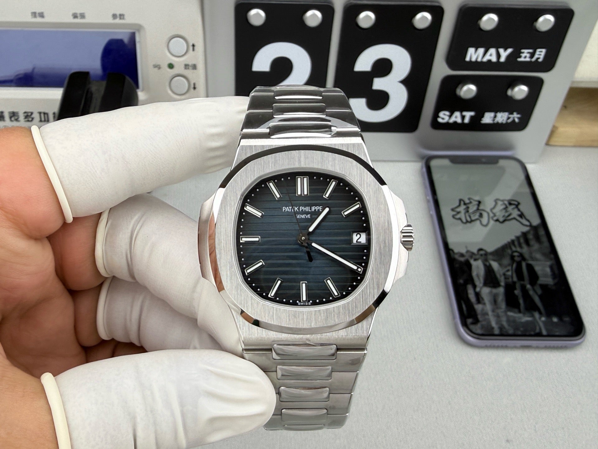 Patek Philippe（百达翡丽）运动优雅（鹦鹉螺 Nautilus）系列