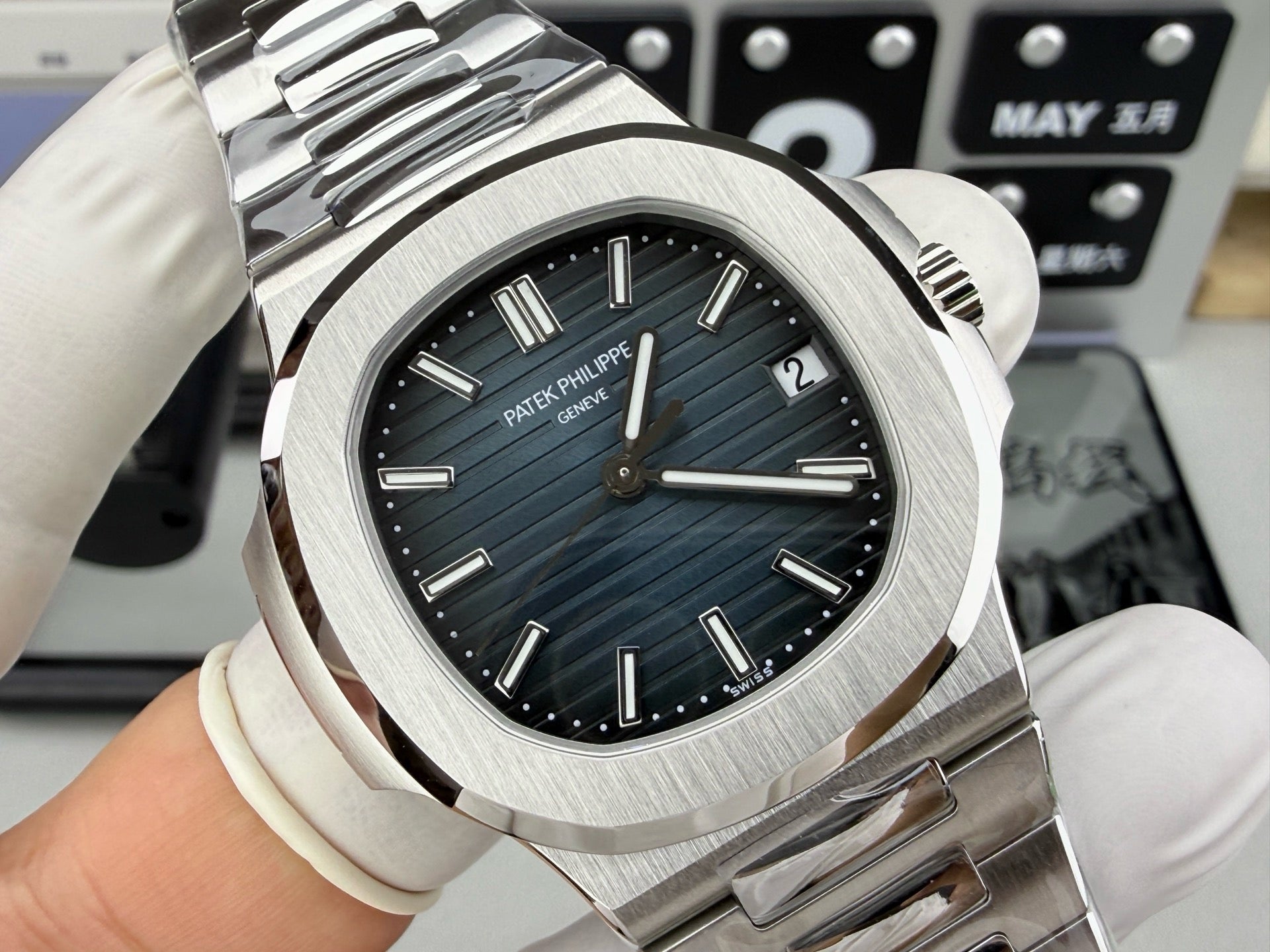 Patek Philippe（百达翡丽）运动优雅（鹦鹉螺 Nautilus）系列