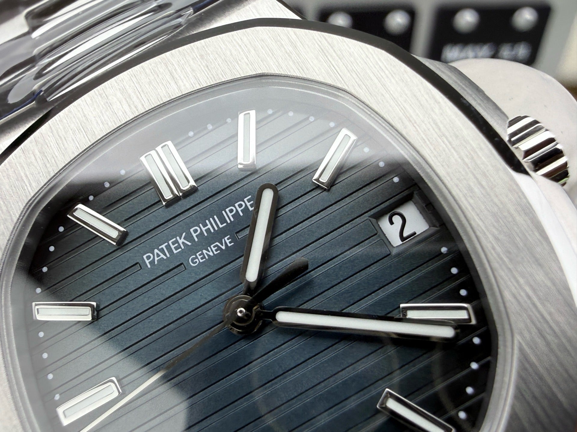 Patek Philippe（百达翡丽）运动优雅（鹦鹉螺 Nautilus）系列