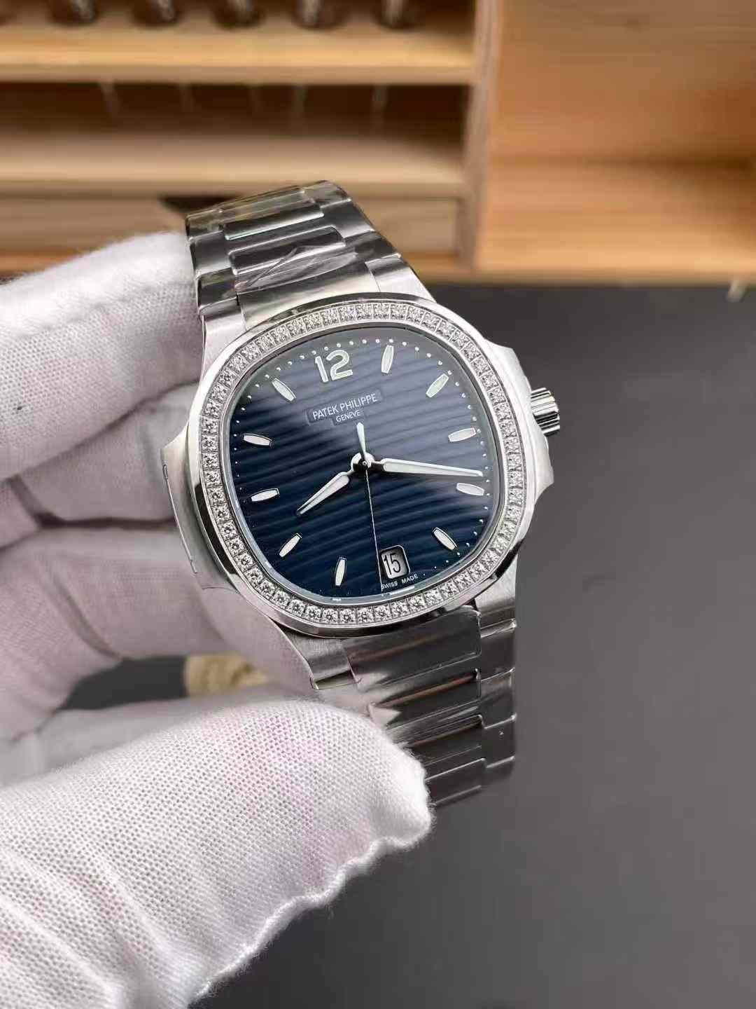Patek Philippe（百达翡丽）鹦鹉螺系列 7118/1200A-001 腕表
