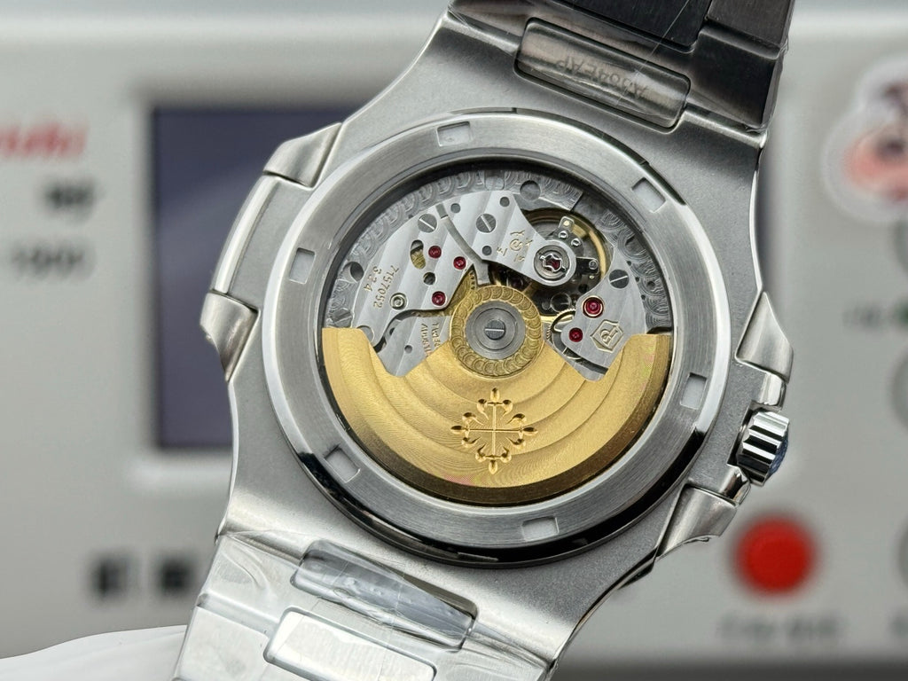 Patek Philippe 百达翡丽 5711系列