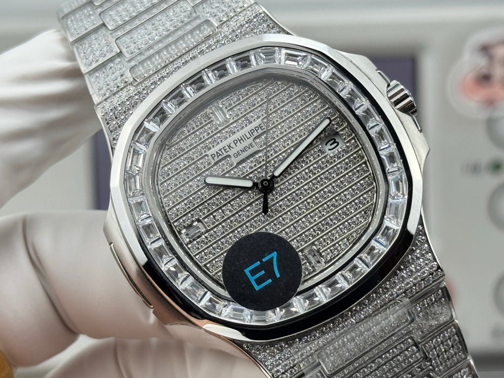 Patek Philippe 百达翡丽 5711系列