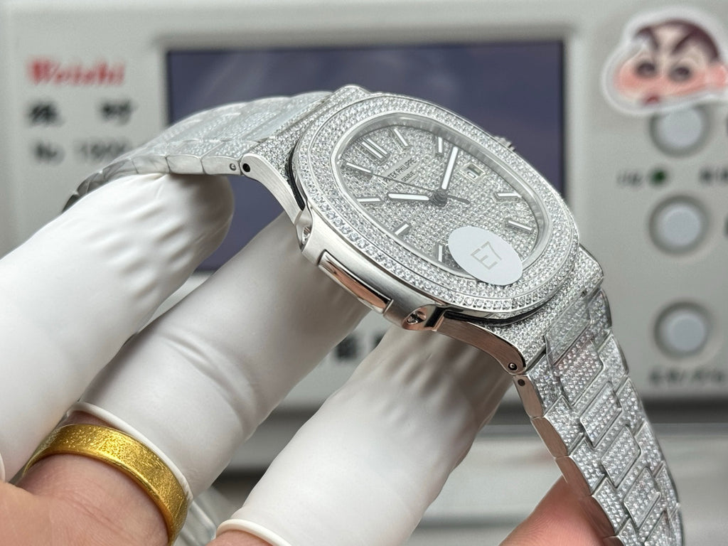Patek Philippe 百达翡丽 5711系列