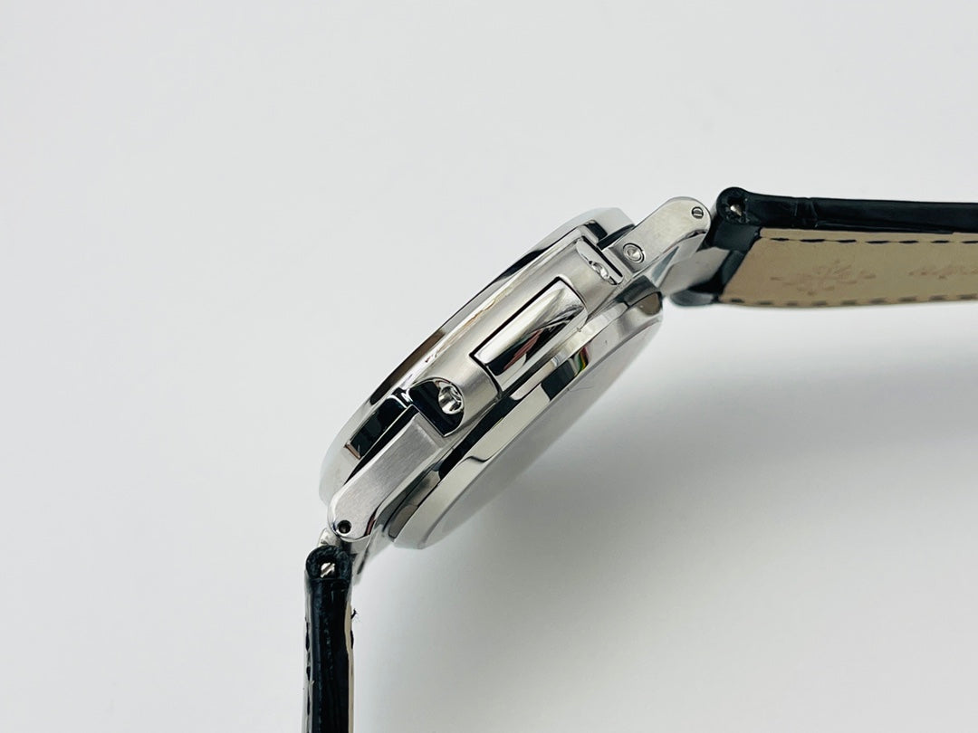 Patek Philippe 百达翡丽 运动系列 鹦鹉螺5724