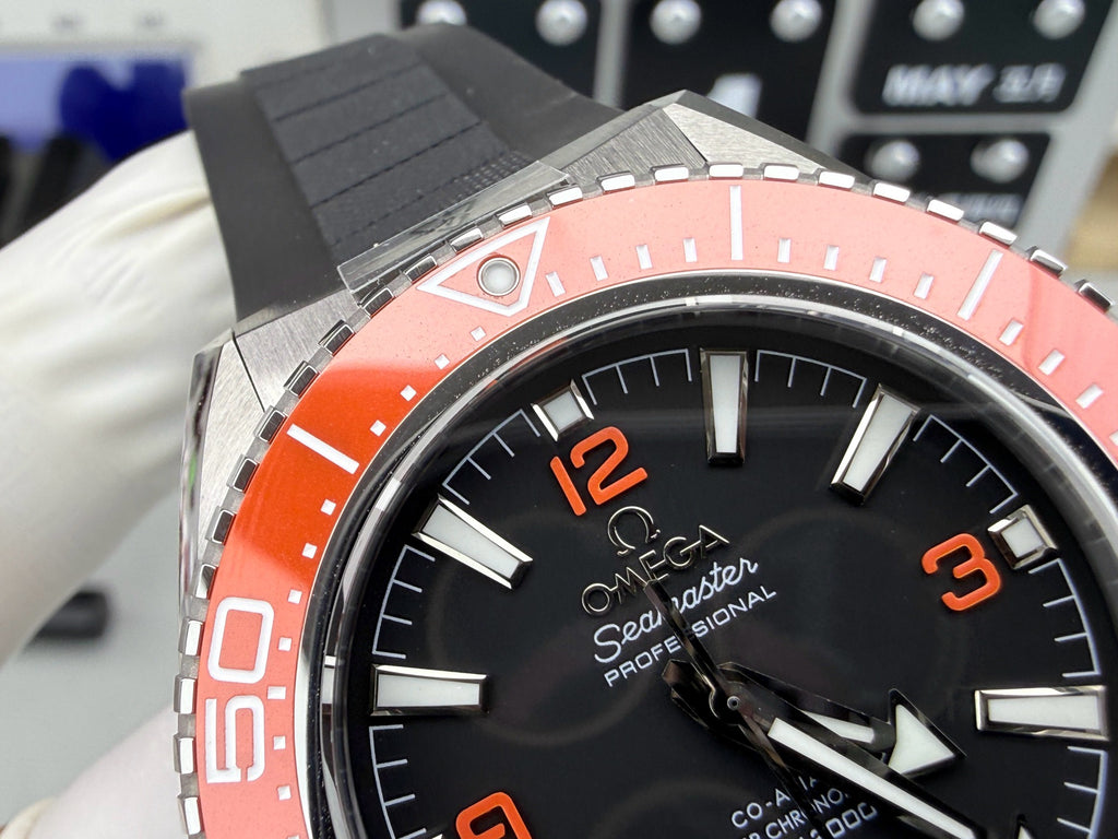 Omega（欧米茄）全新第四代海马600 海洋宇宙腕表