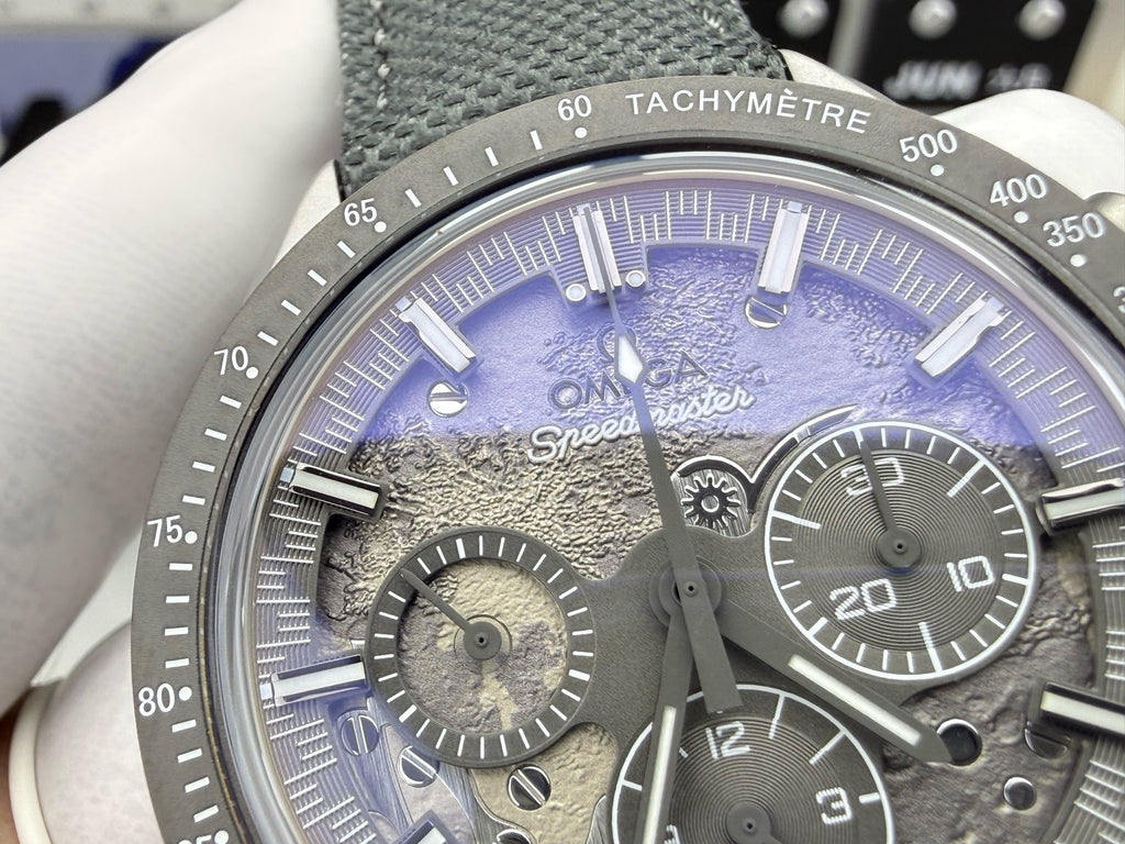 Omega（欧米茄）超霸 Speedmaster 月之暗面